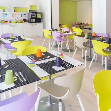 Ibis Styles Cannes Ле-Канне