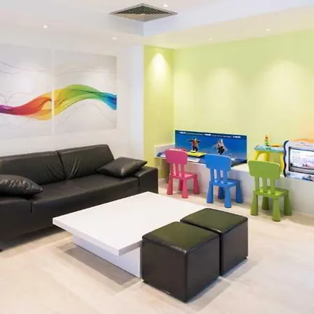 Ibis Styles Cannes Отель 3*