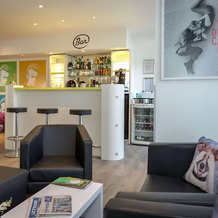 Ibis Styles Cannes Отель Ле-Канне
