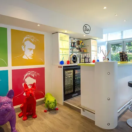 Ibis Styles Cannes 3* Ле-Канне