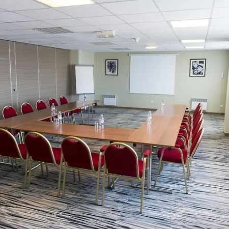 Ibis Styles Cannes Ле-Канне