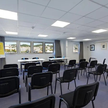 Ibis Styles Cannes Отель 3*