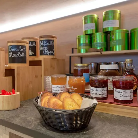 Ibis Styles Cannes Отель