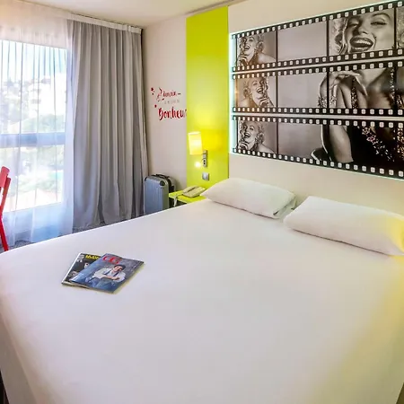 Отель Ibis Styles Cannes Ле-Канне